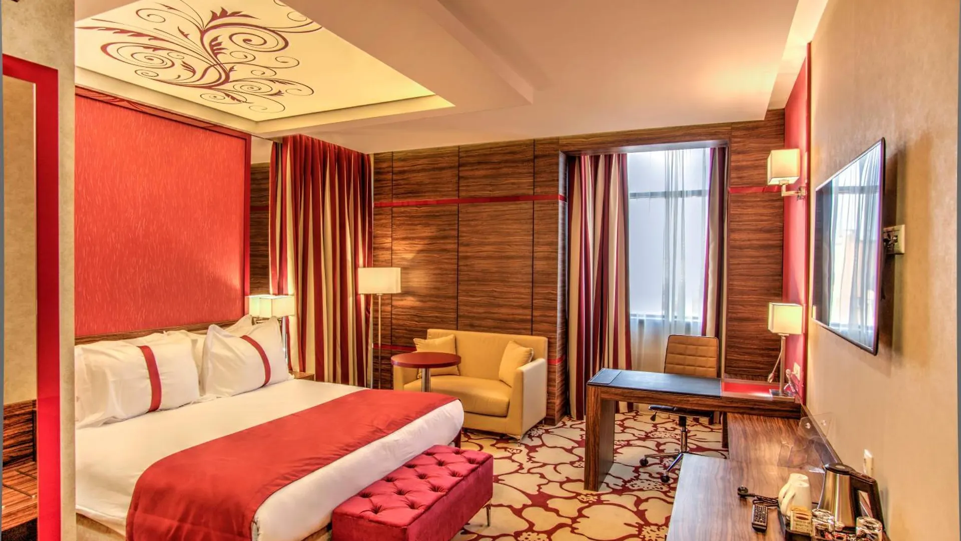 Holiday Inn Plovdiv By Ihg 4*,