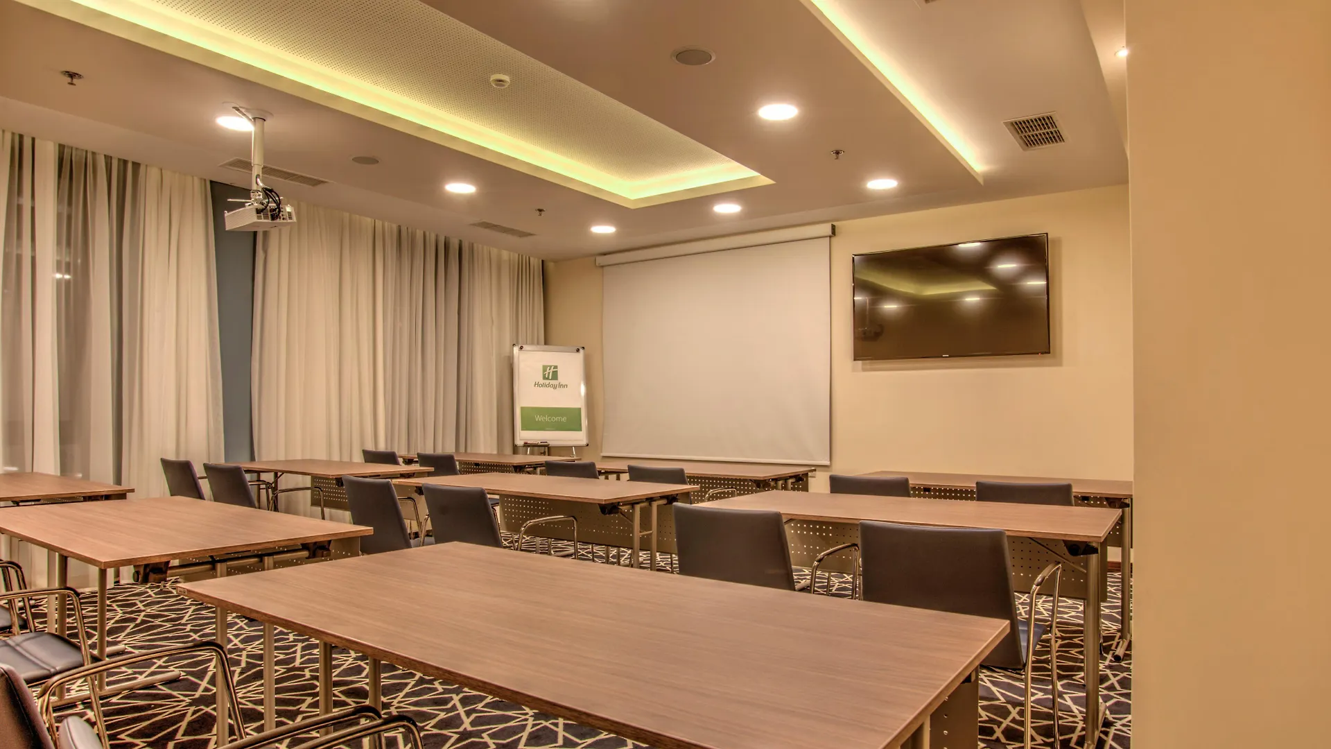 Holiday Inn Plovdiv By Ihg